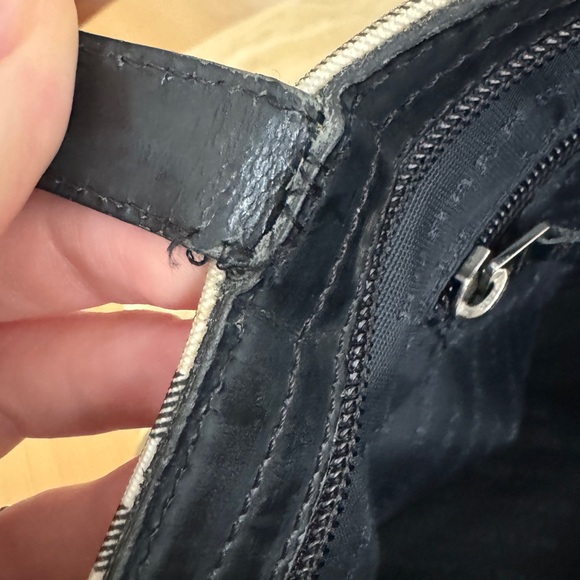 Burberry Haymarket Nova Check Coated Canvas and Leather Medium Tote Bag Shoulder - Picture 11 of 16